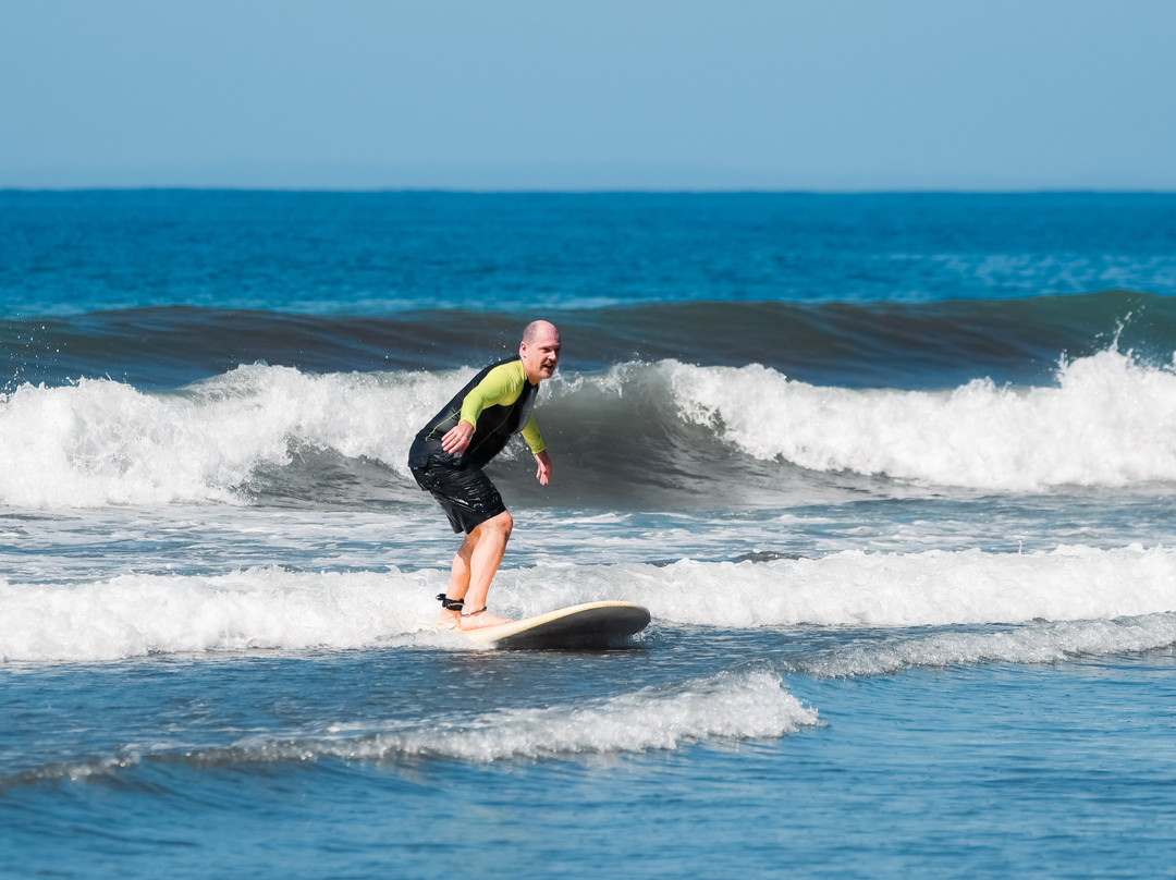 Tortuga Surf School景点图片
