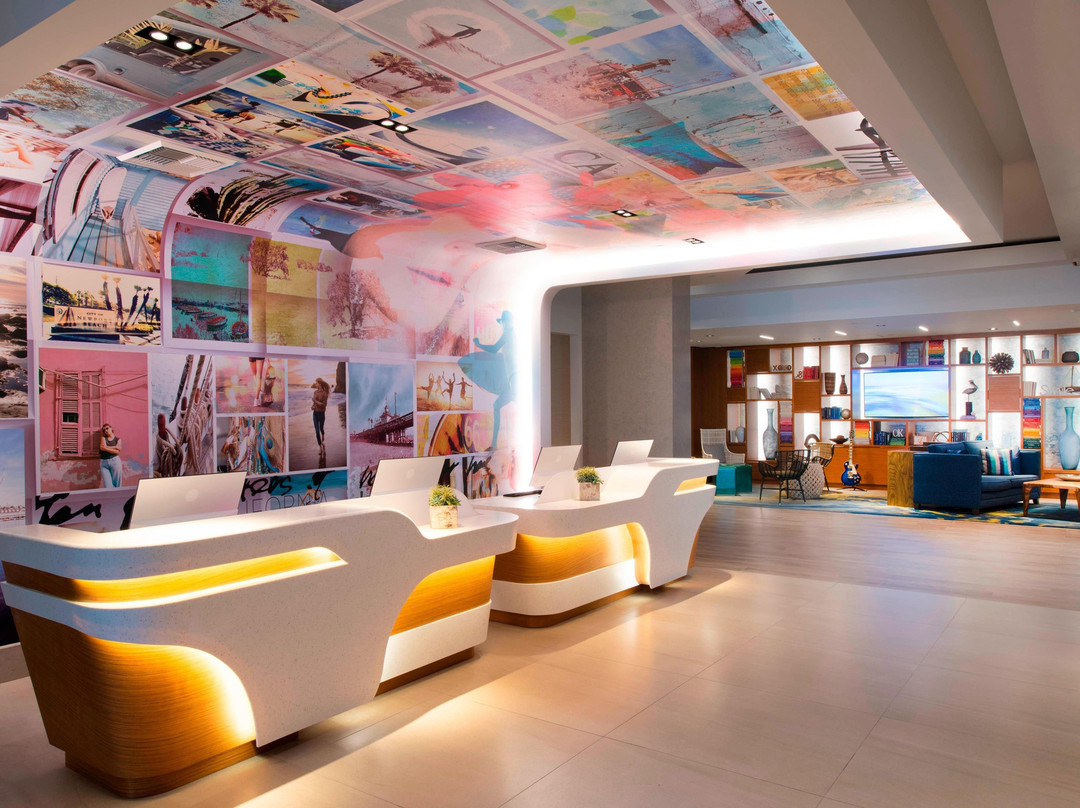 纽波特比奇费尔蒙酒店