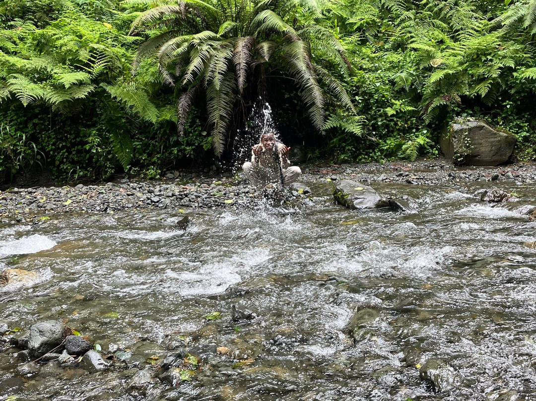 Mount Meru Waterfall景点图片