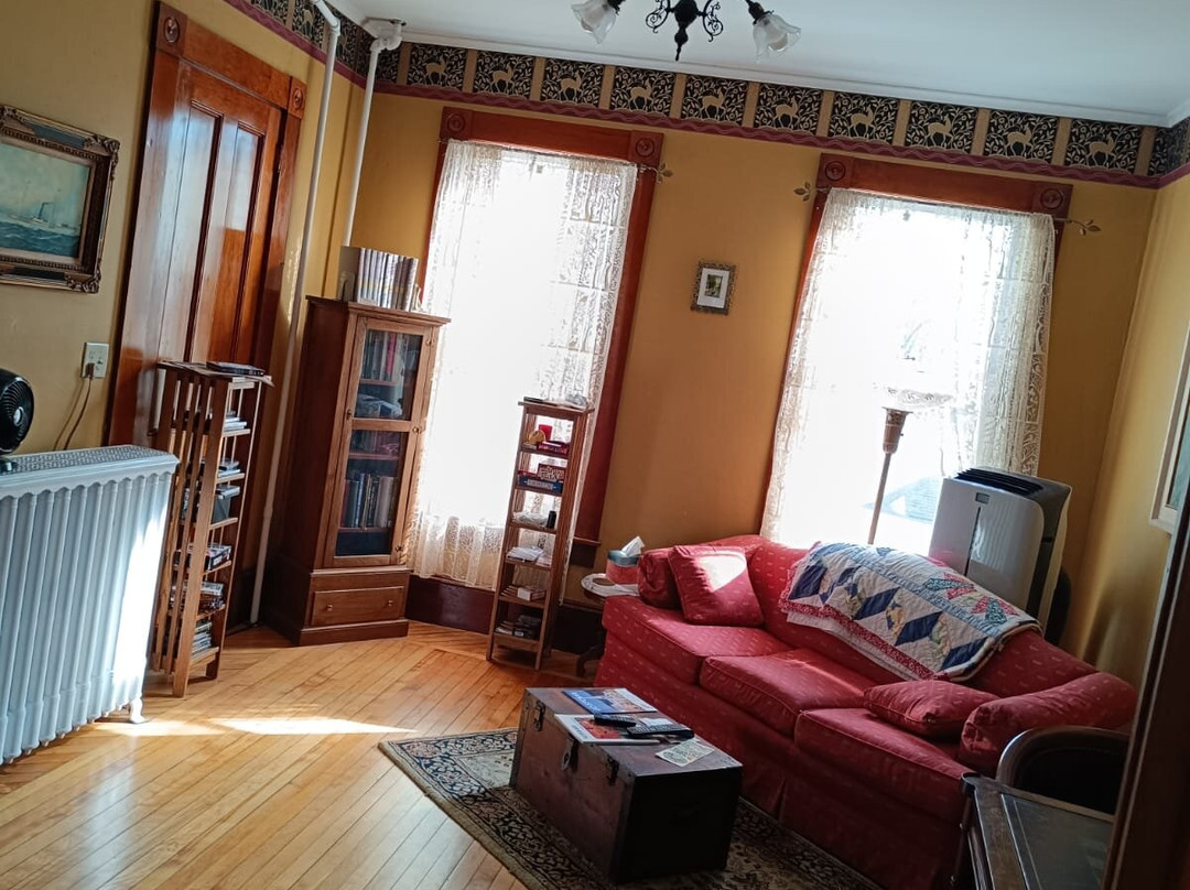 Maplecroft Bed And Breakfast主图