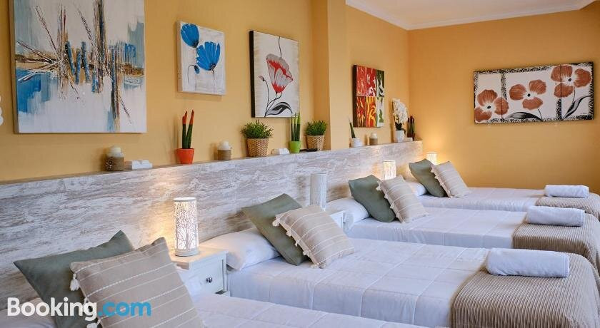 Peregrina Pension 1主图