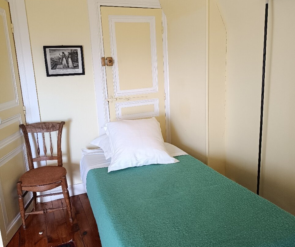 Château De Vollore主图