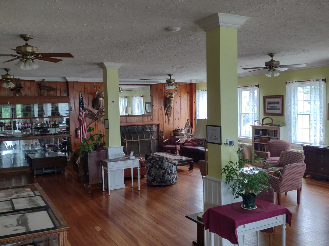 Thunder Bay Inn主图