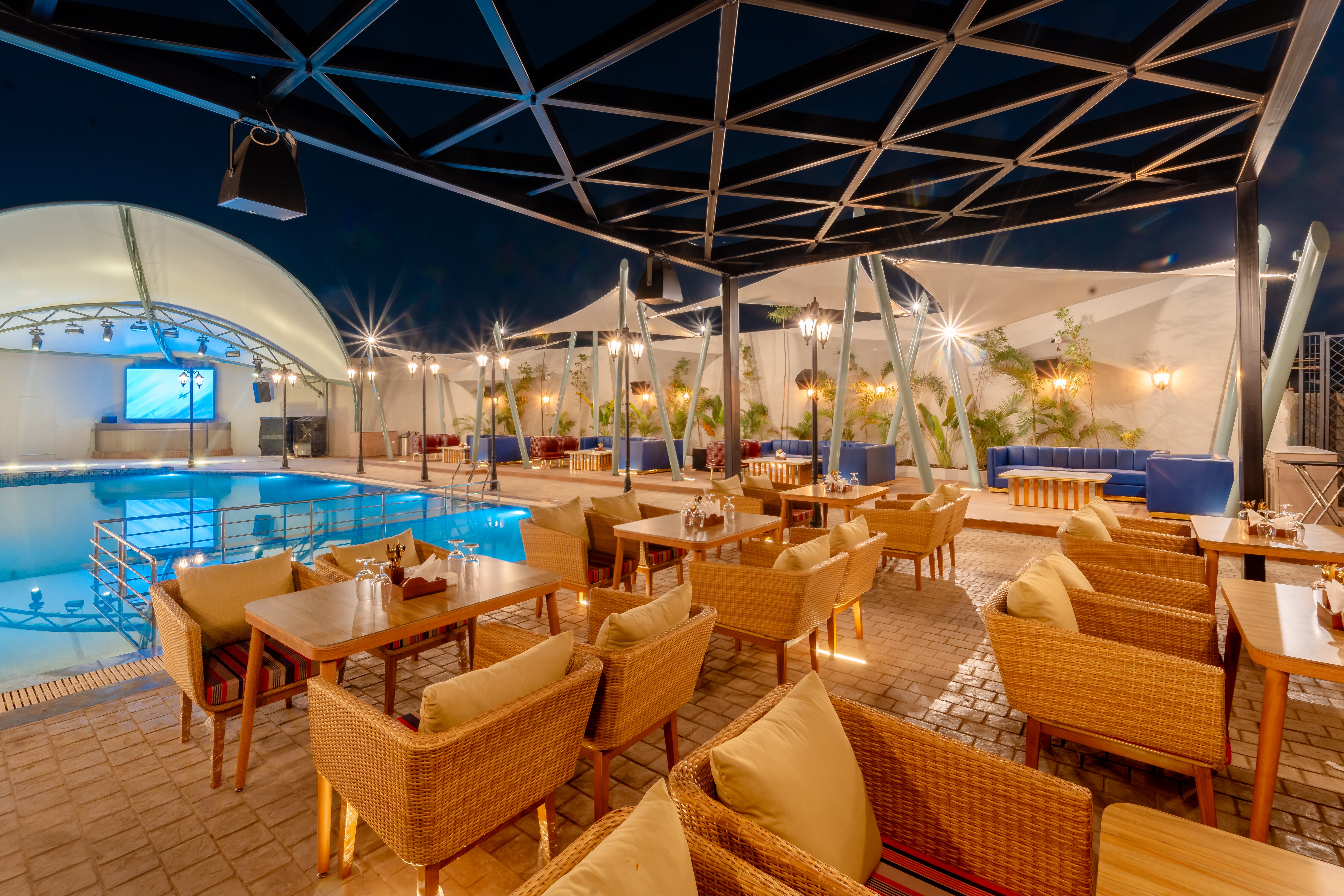 Hotel Shamrock Greens-泳池