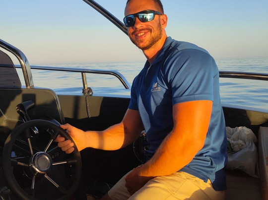 Boat Charter Estepona-埃斯特波纳必去景点