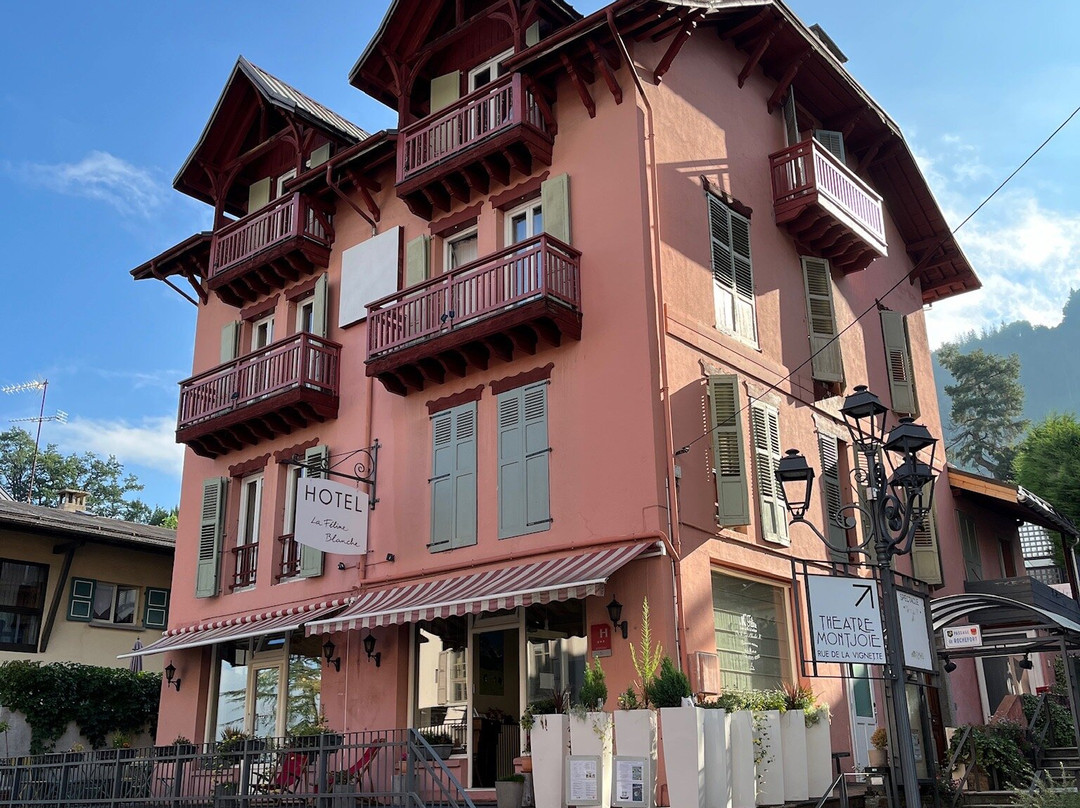 La Feline Blanche主图