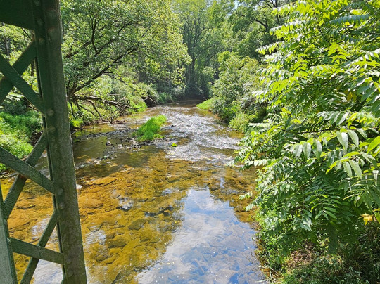 Green Road Bridge-White Hall必去景点
