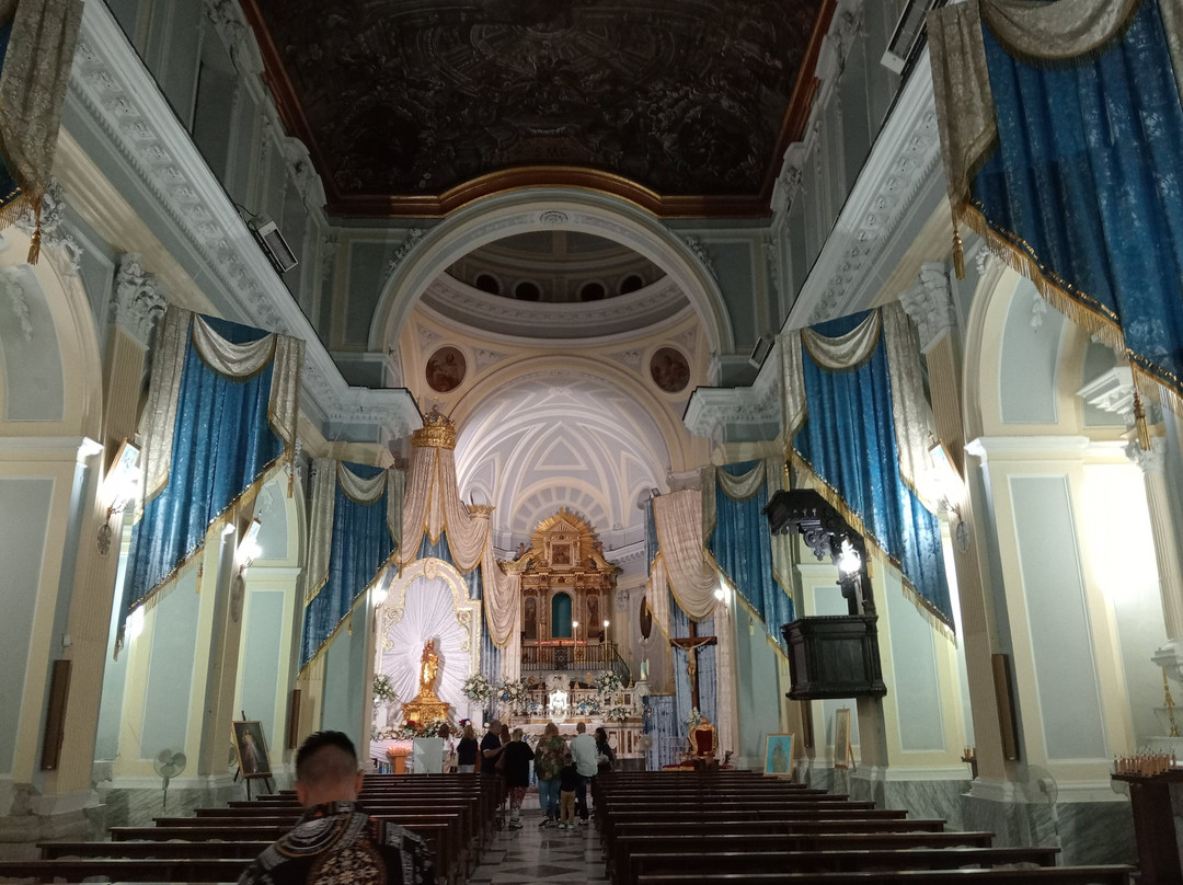 Parrocchia S.Maria Delle Grazie-Quindici必去景点