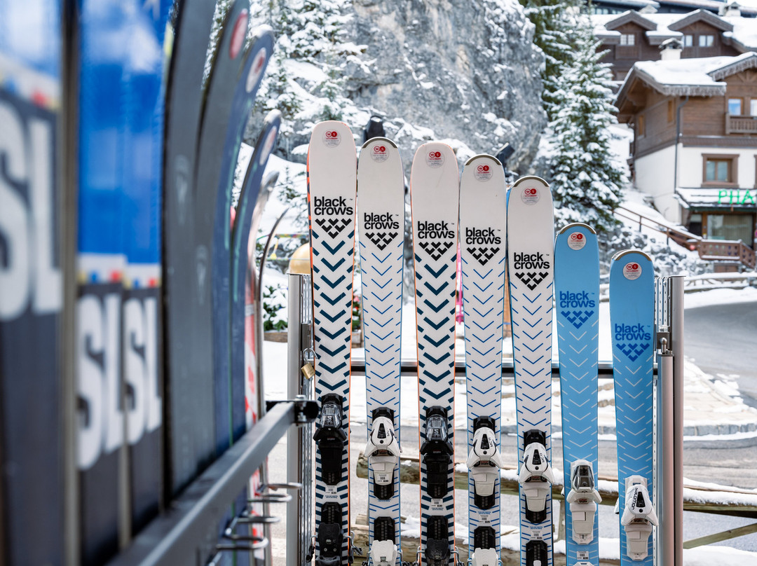 White Storm Ski Rental-高雪维尔必去景点