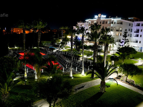 维拉佩特拉公寓主图