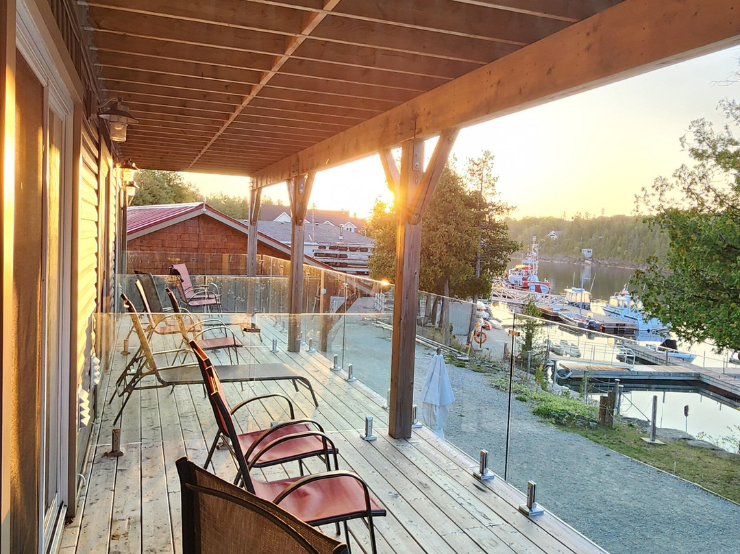 Big Tub Harbour Resort主图