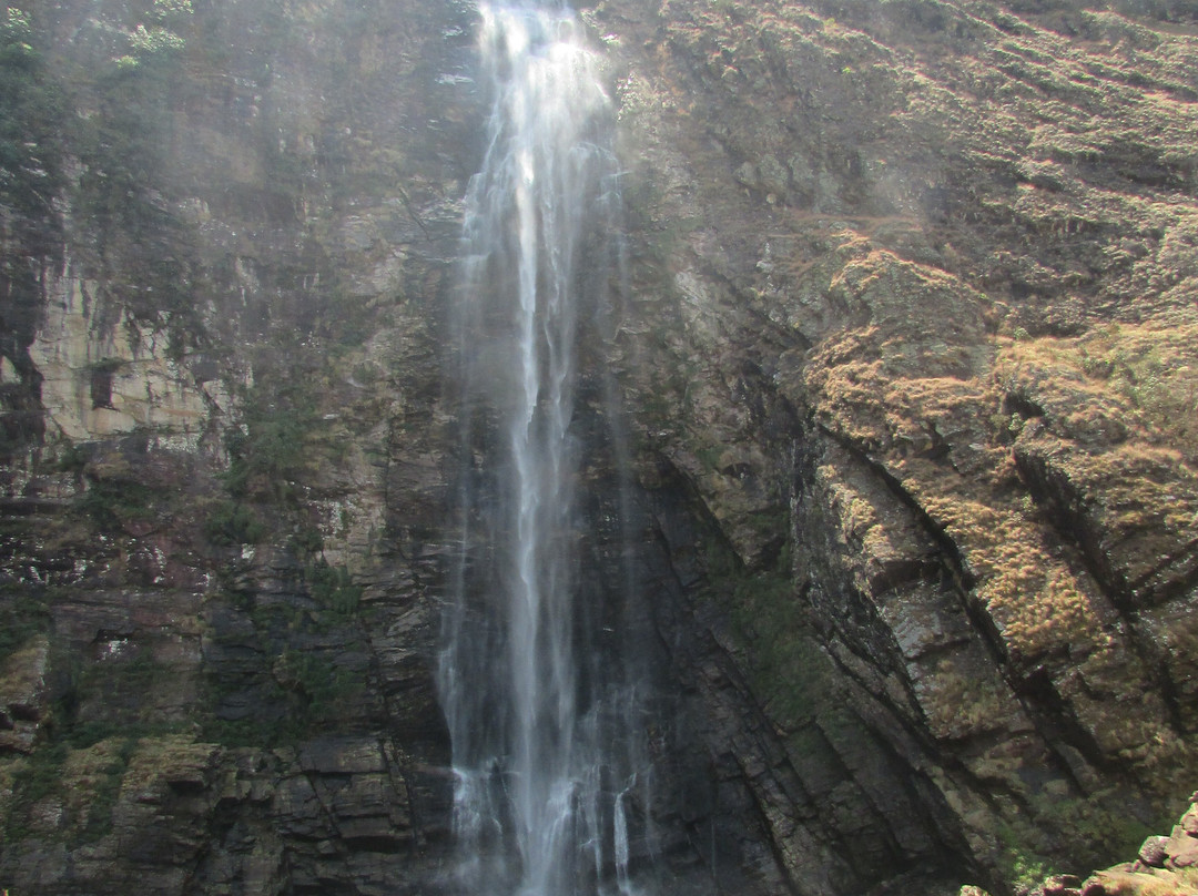 Casca d'Anta Waterfall景点图片