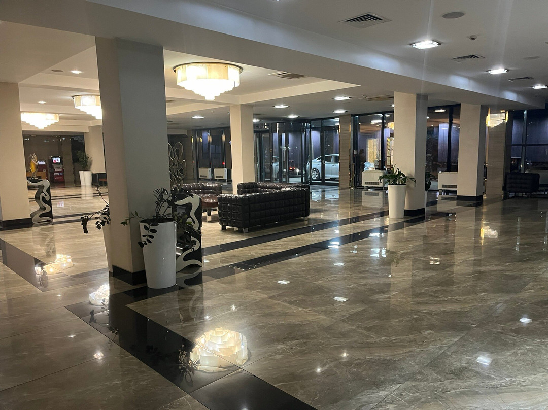 Damas International Hotel主图