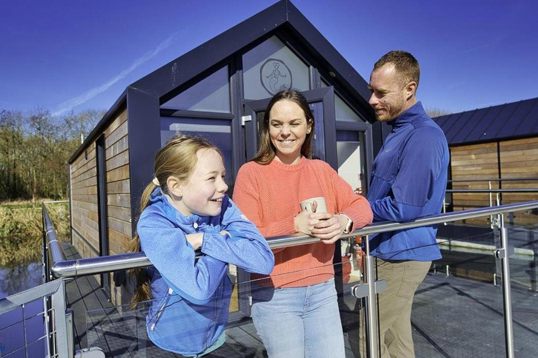 Ballyronan Marina On - Water Glamping Pods