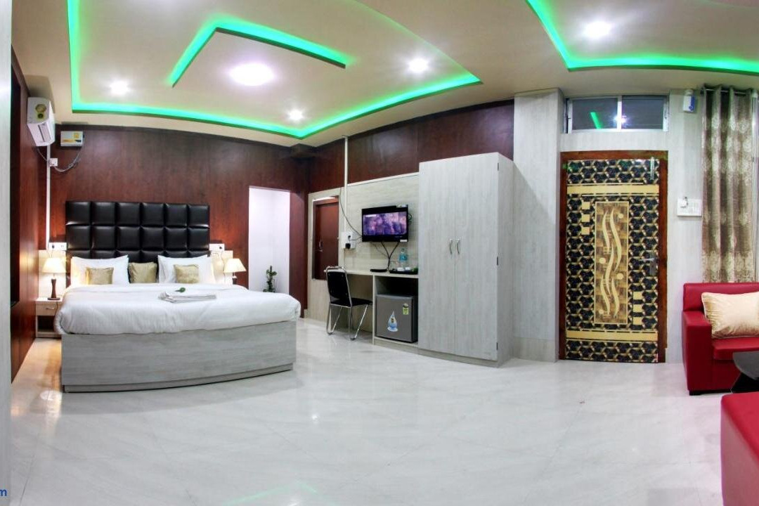 Hotel Wings The Pride