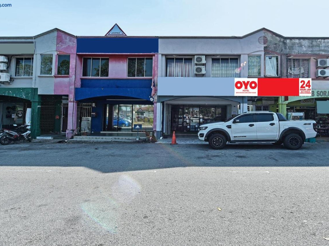 Oyo Home 90764 Coke Guest House