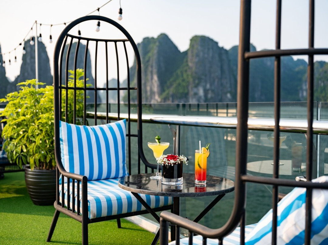 Sunlight Cruise-河内必去景点