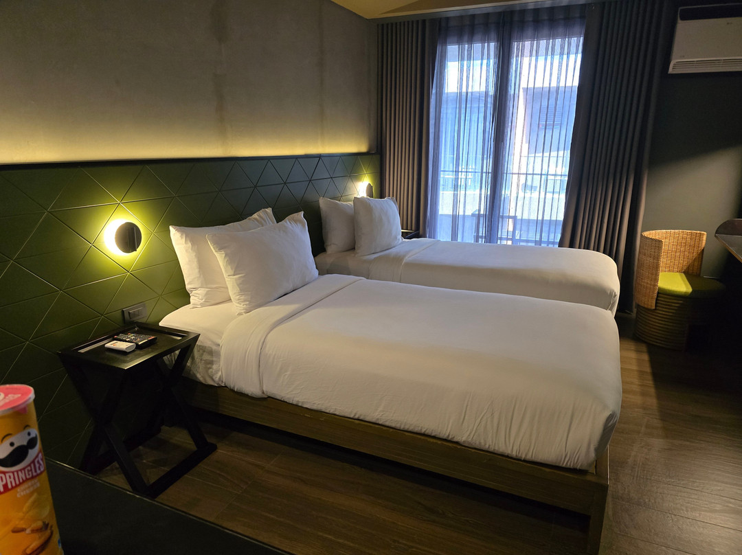 The Funny Lion El Nido主图