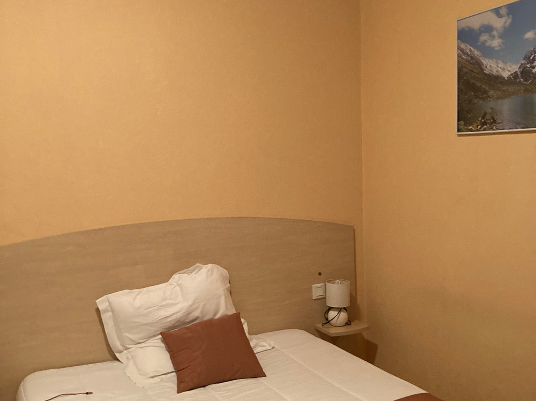 Hotel Du Commerce主图