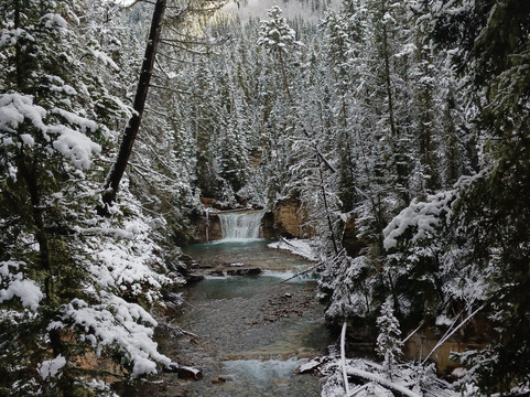 Banff Gondola, Upper Hot Spring, Lake Minnewanka, Johnson & Two Jack Lake Banff Town-卡尔加里必去景点