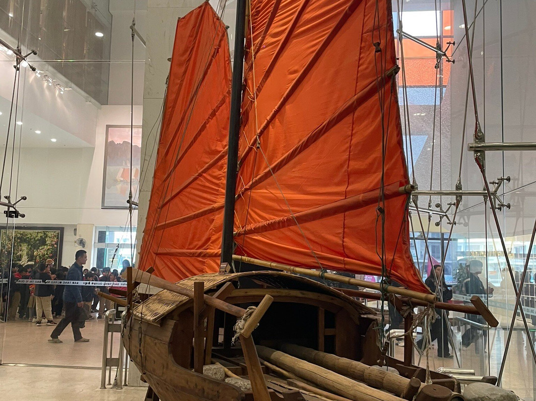 Halong Happy Travel-Ha Long City必去景点