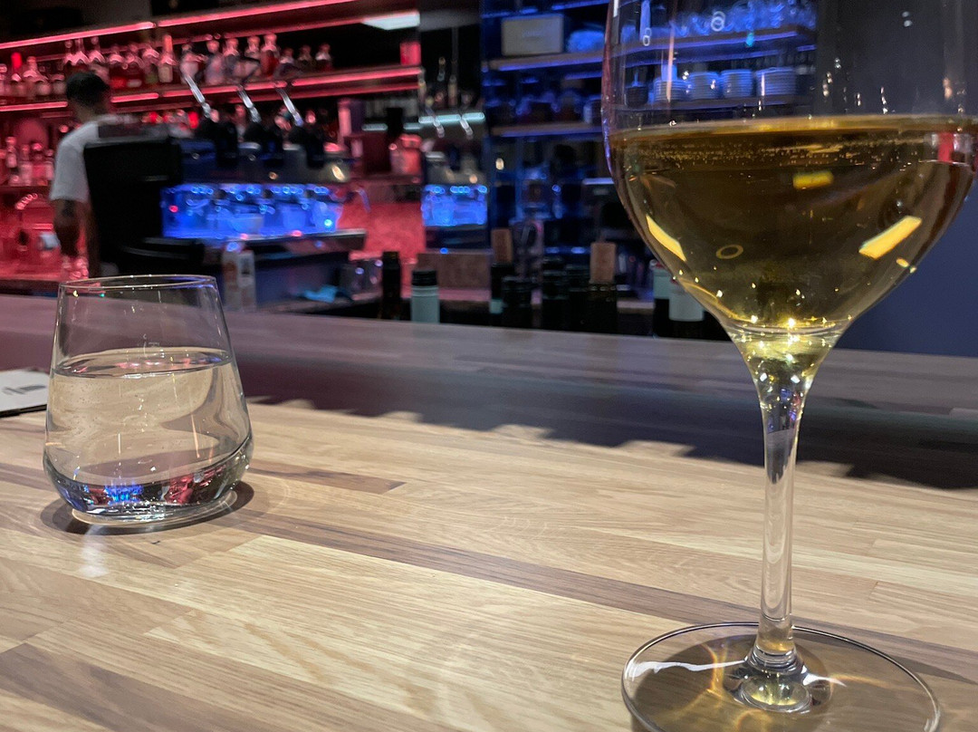 Hattmakarn Brasserie & Bar
