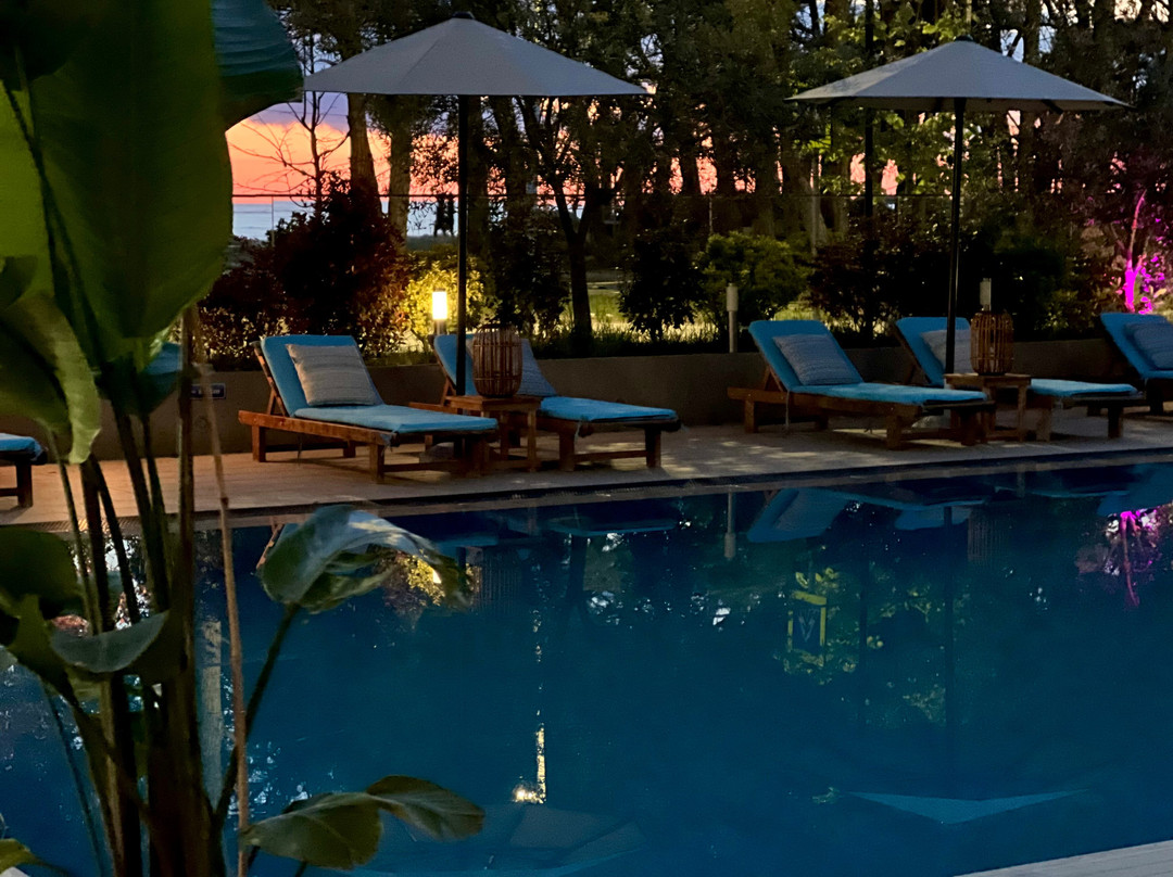 Marbella Beach Hotel主图