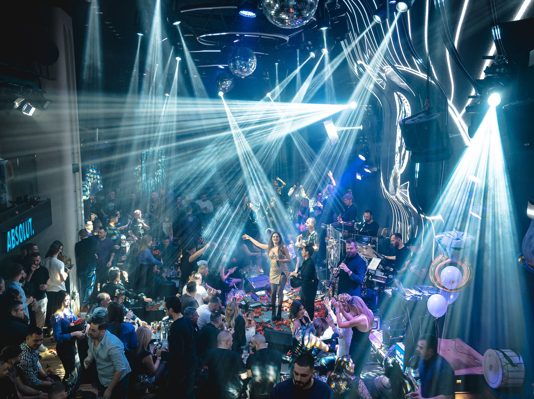 Ensayar Live Clubbing-塞萨洛尼基必去景点