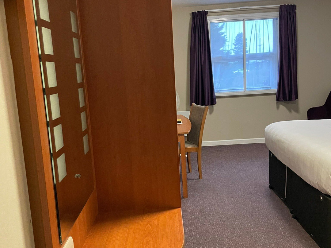 普瑞米尔考文垂酒店 - 宾利/ A46主图