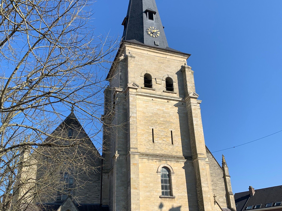Sint-mauritiuskerk-Bilzen必去景点