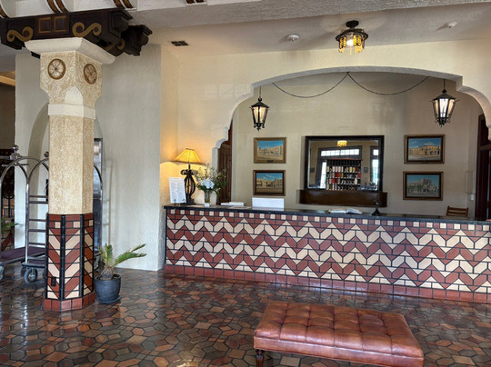 The Hotel Paisano主图