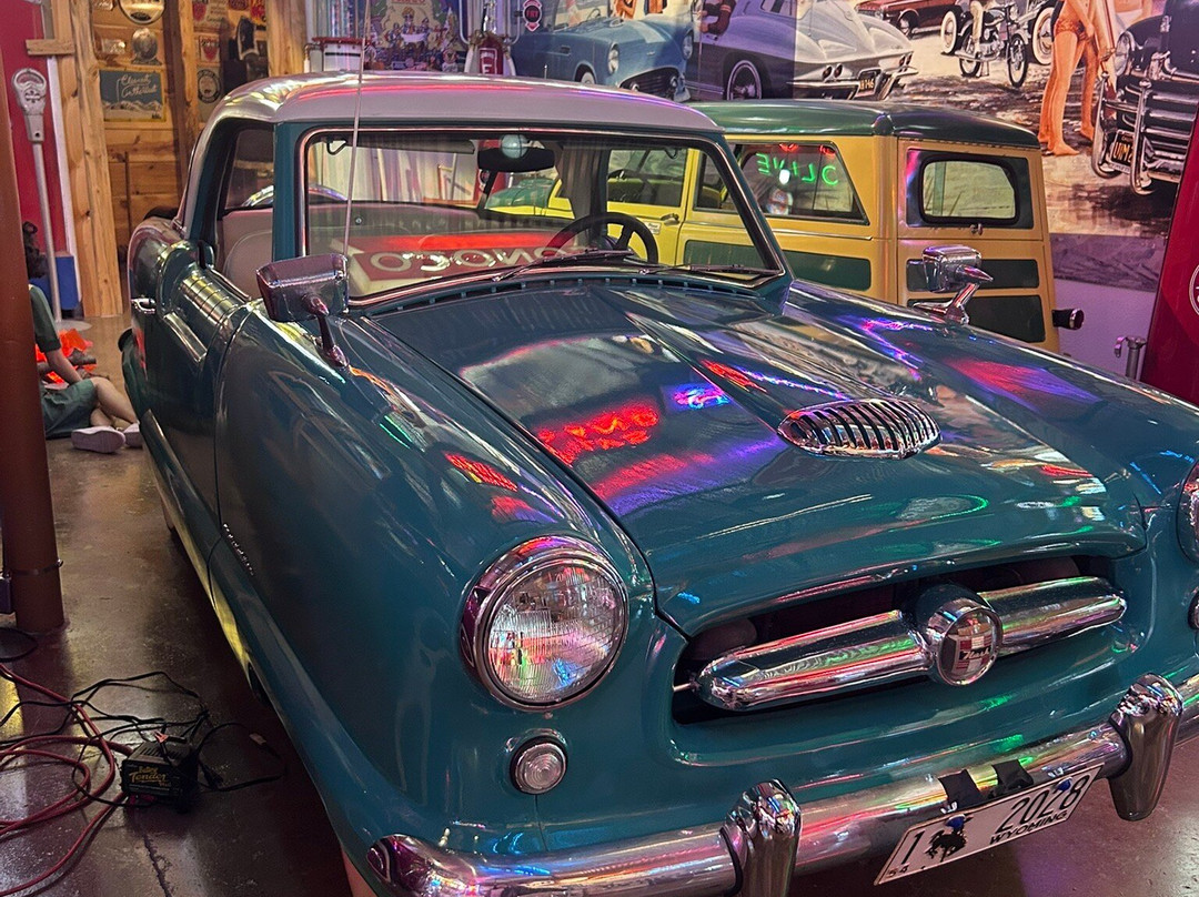 Frontier Auto Museum景点图片