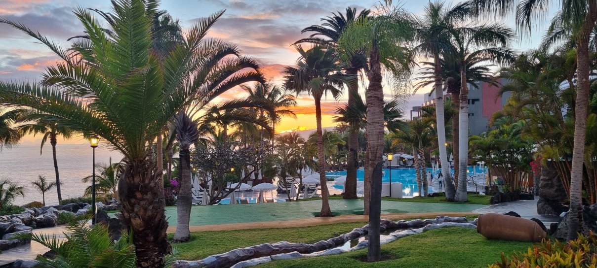 罗卡尼瓦利亚阿德里安酒店-浴室