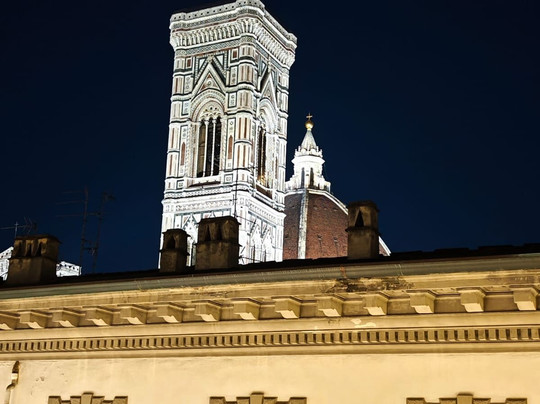 玛尼菲科梅塞酒店主图