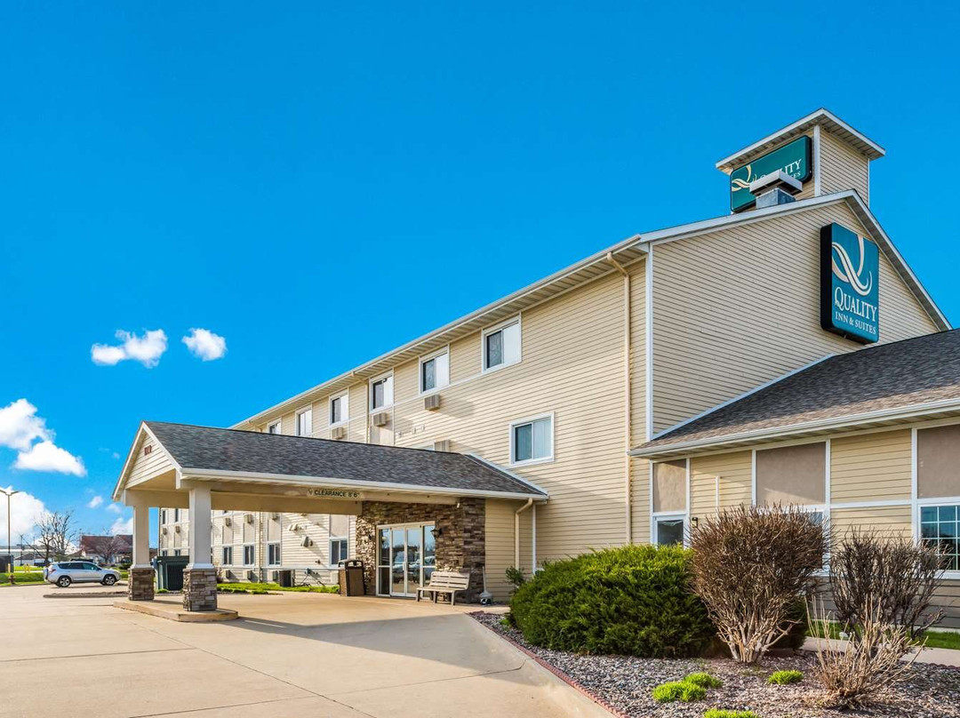 DeWitt酒店住宿-Quality Inn & Suites Eldridge Davenport North