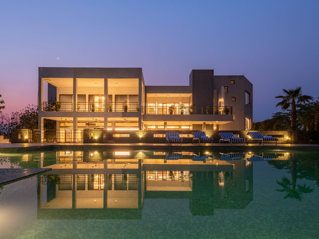 The Forest Vines Resort By Dls Hotels