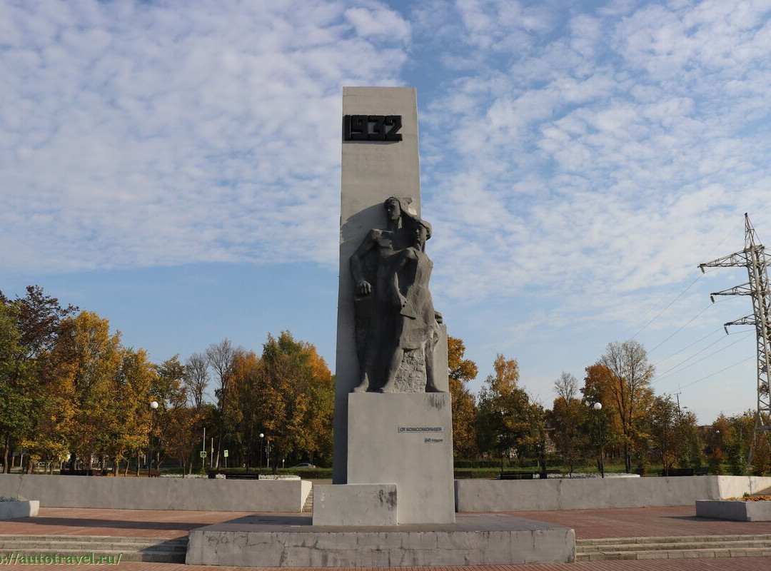 Pervostroiteley Square-Berezniki必去景点