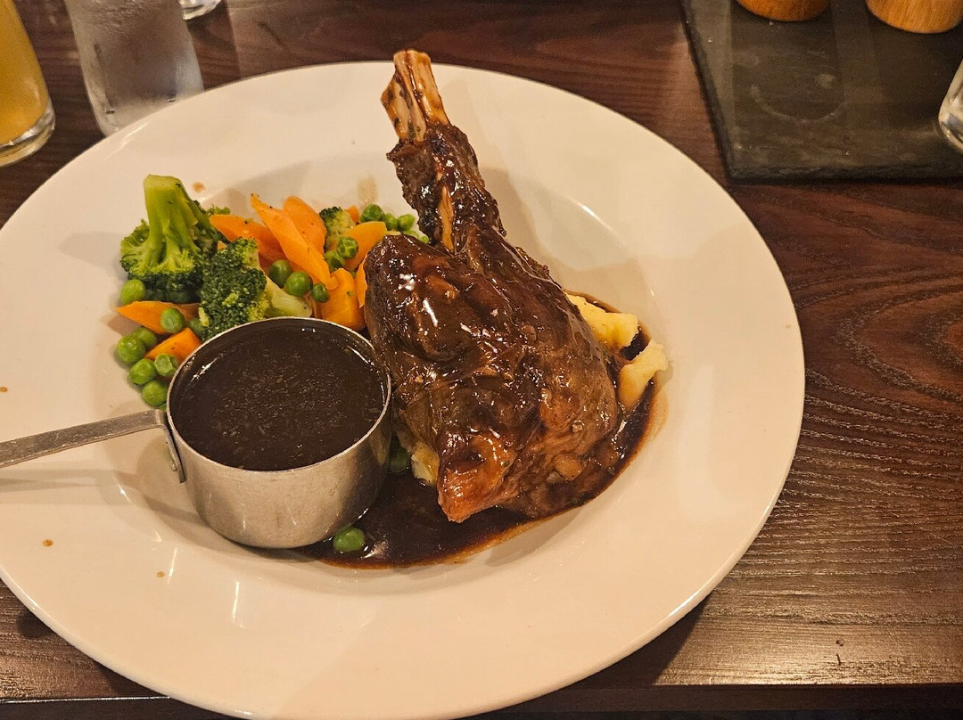 The Kings Head Stutton主图