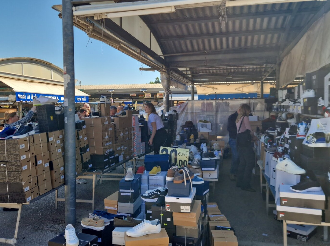 Mercato di Poggioreale-那不勒斯必去景点