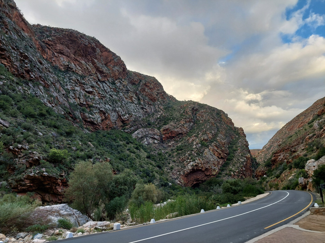 Meiringspoort Waterfall-德鲁必去景点
