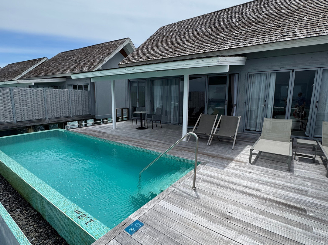 库拉玛蒂岛度假酒店主图