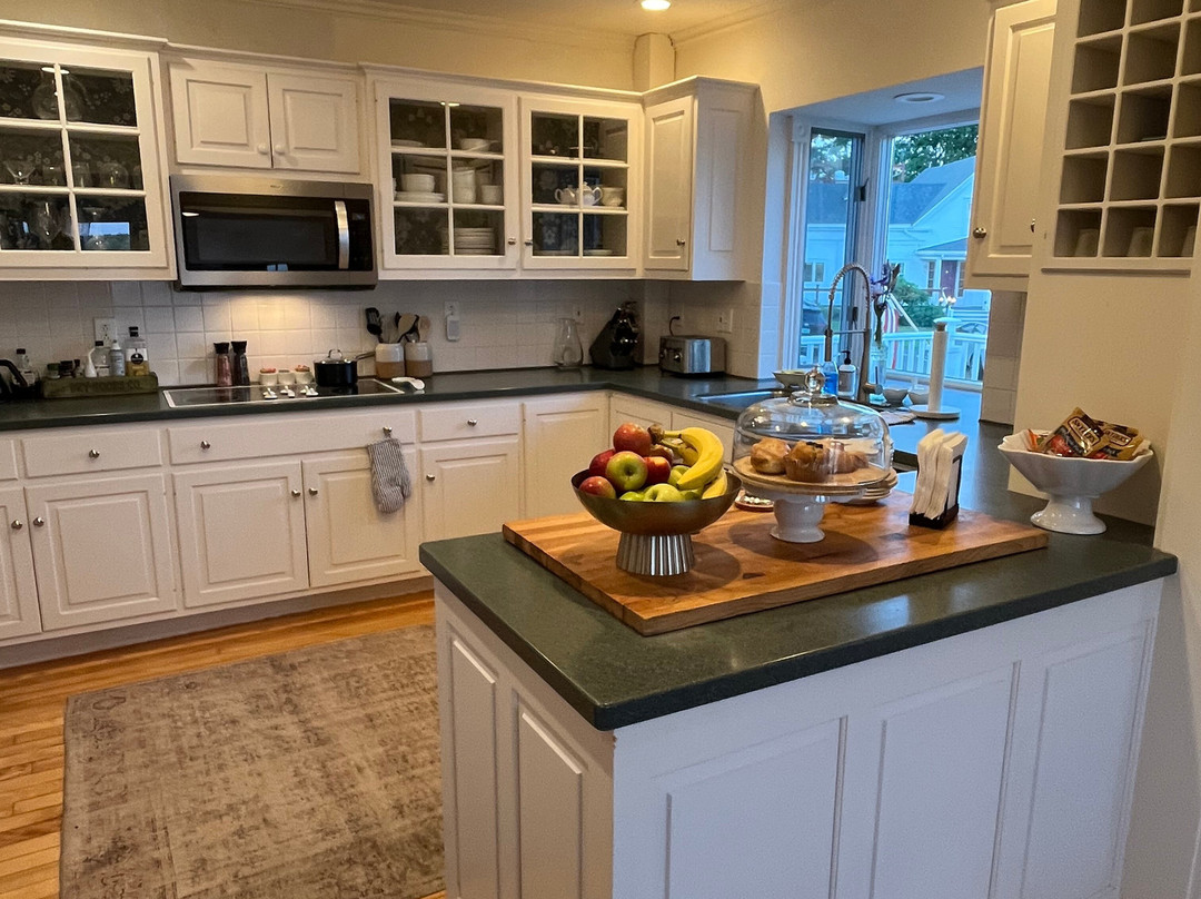 Greenleaf Inn & Admirals Quarters主图