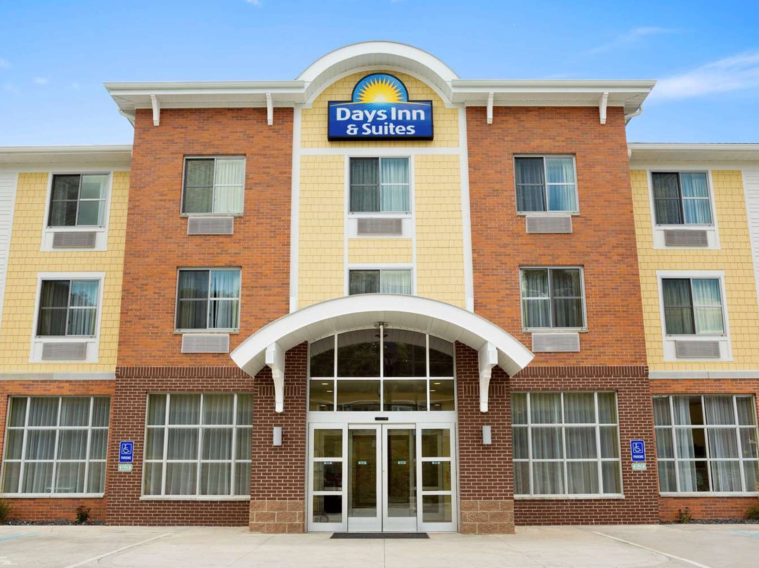 Cumberland酒店住宿-Days Inn & Suites by Wyndham Caldwell