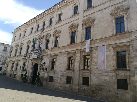 Centro storico-萨萨里省必去景点