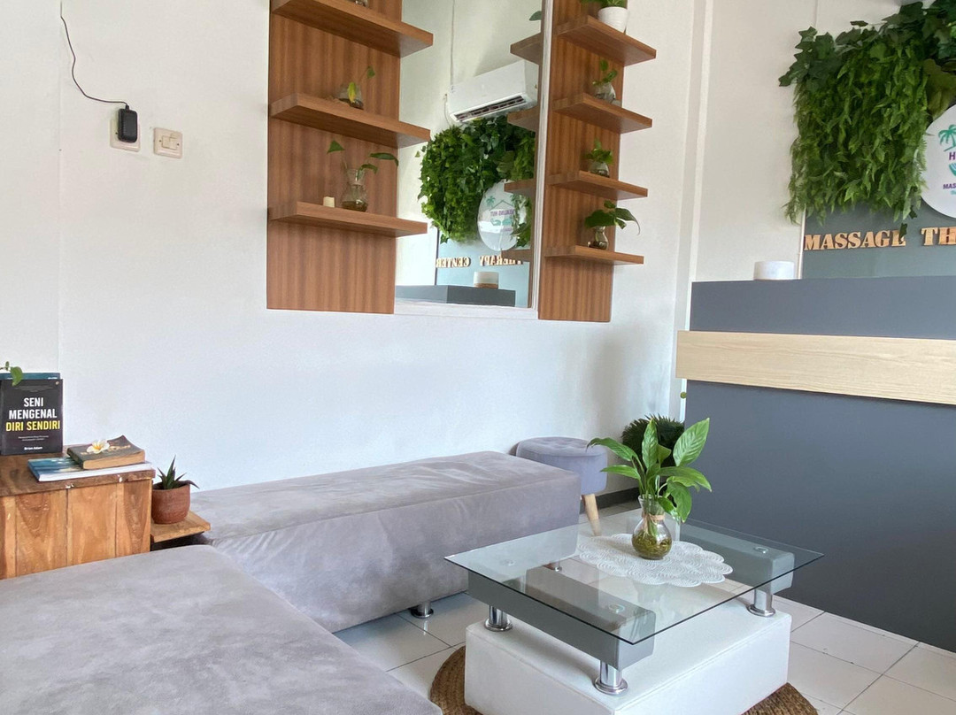 Healing Hut - Massage Center & Family Spa-Sariharjo必去景点