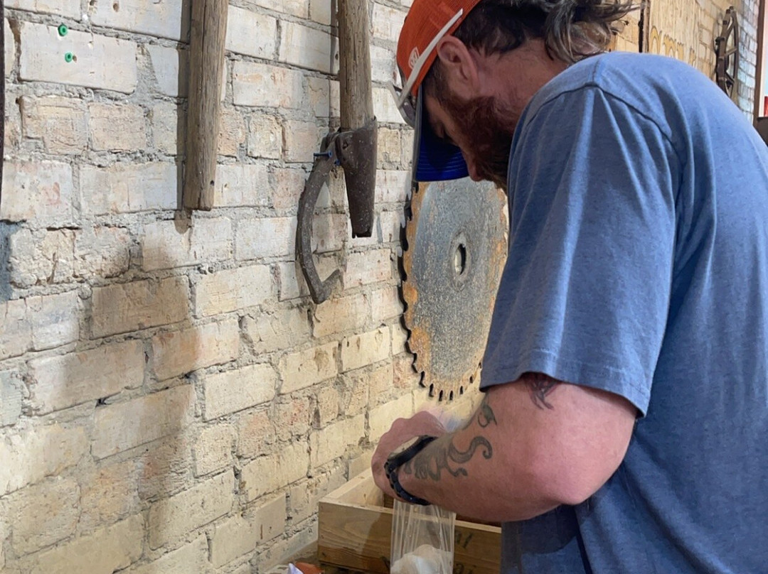 Crystal Mountain Gem Mine-Brevard必去景点