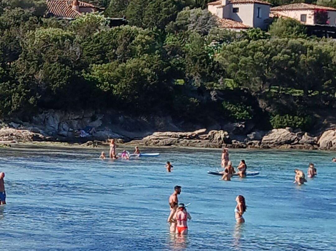 Cala Granu Beach-切尔沃港必去景点