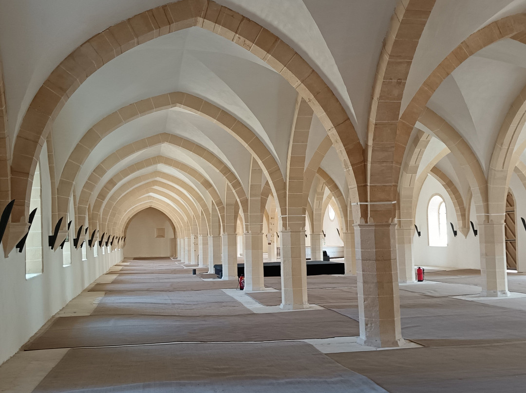 Abbaye de Clairvaux-Ville-Sous-La-Ferte必去景点