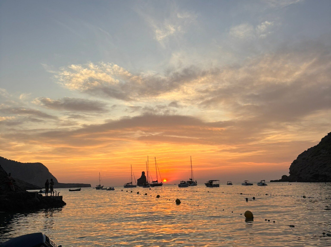 Cala Benirrás-Sant Joan de Labritja必去景点