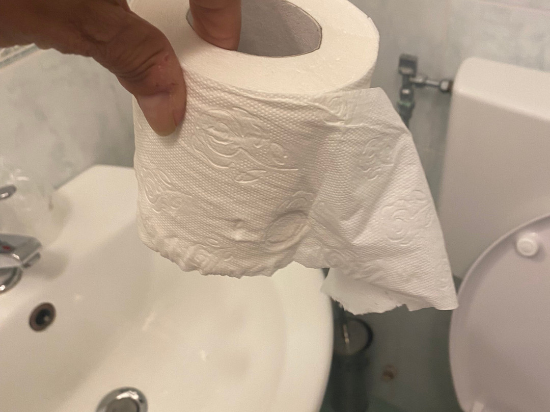 圭里尼酒店主图